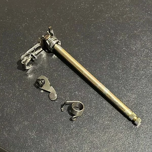 Вал переключения передач в сборе GR7 двиг. MT-250 2T (Б/У)