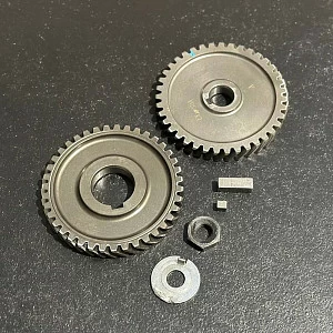 Шестерни привода балансирного вала (пара) GR7 двиг. MT-250 2T  полный комплект (Б/У)