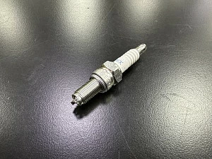 Свеча NGK CR9EK