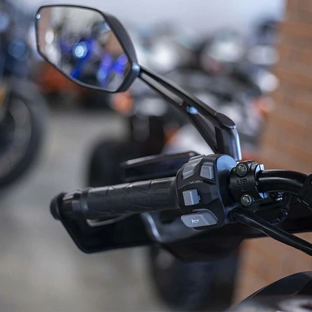 Мотоцикл Regulmoto ADV 300 S, спицованные колеса (черный/серый)
