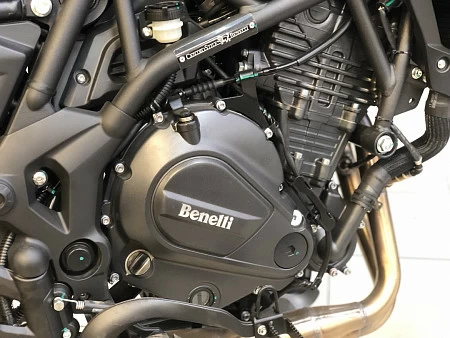Мотоцикл Benelli TRK 702X (бежевый) 2026г.