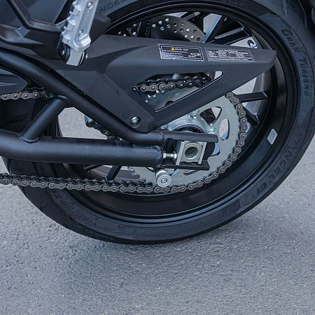 Мотоцикл Benelli 752S (белый металлик) 2026г.